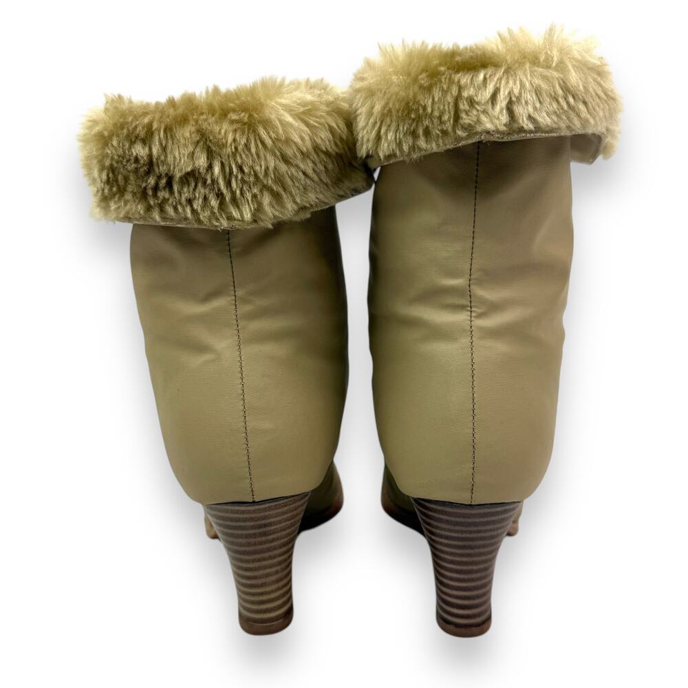 1970's brand new tan winter waterproof faux fur lined boots - Picture 13 of 16
